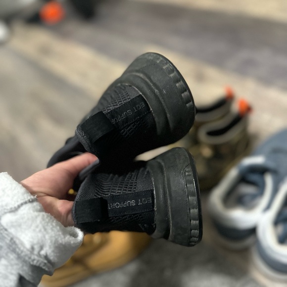 Adidas - Picture 4 of 4